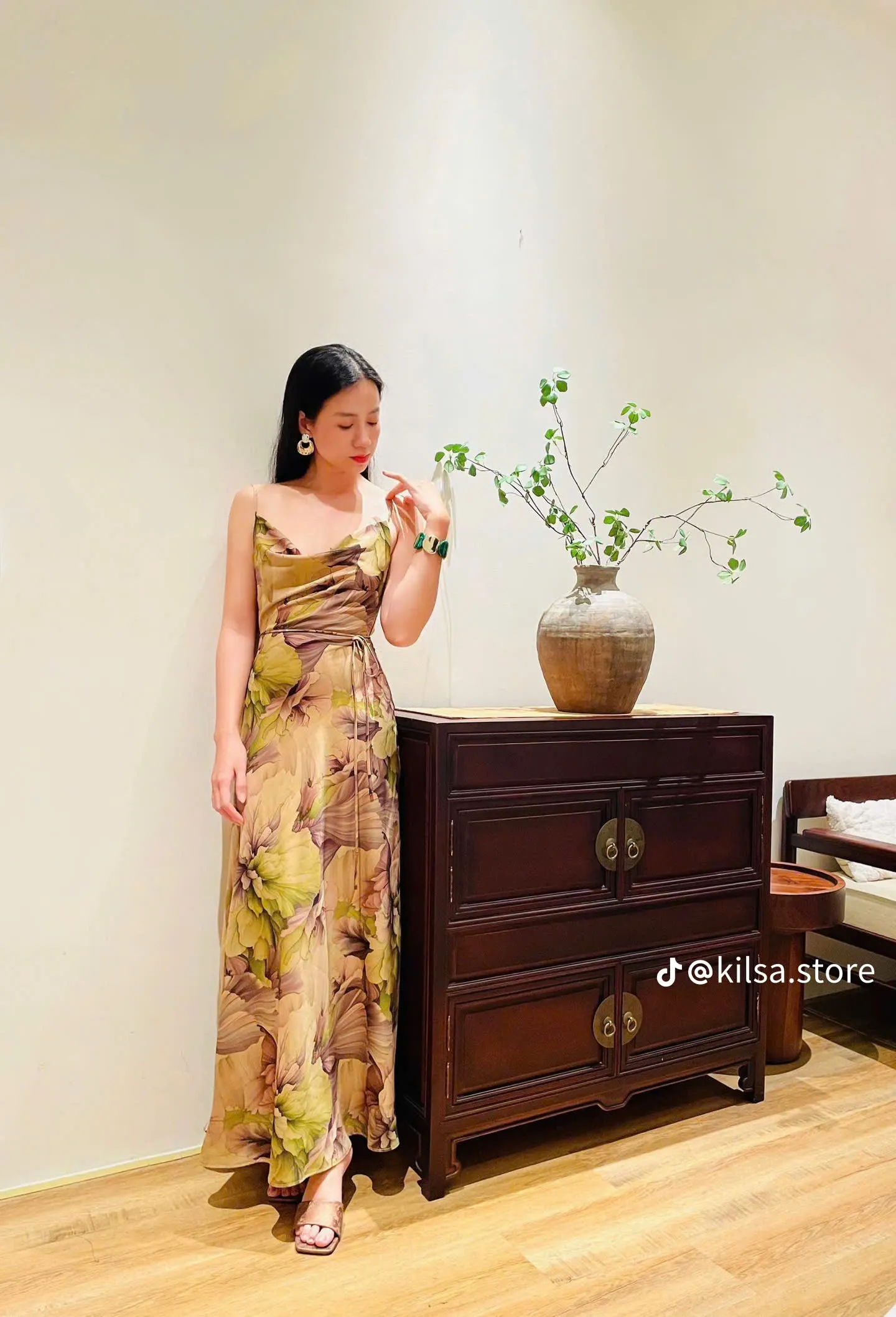 Lala-Dress-Dam-Lua-Co-Do-Hoa-Xanh-3-KILSA